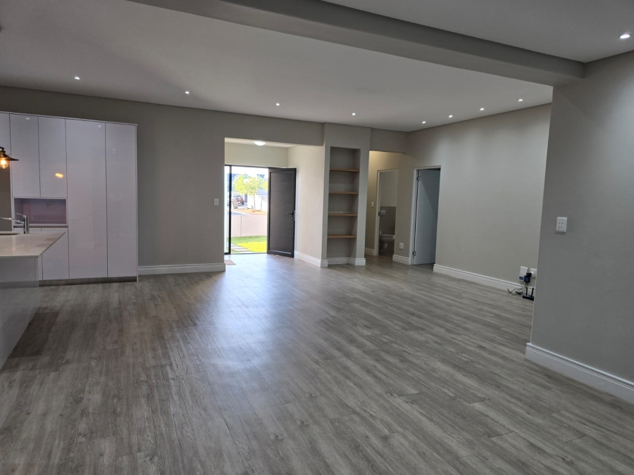 3 Bedroom Property for Sale in Aan de Wijnlanden Western Cape
